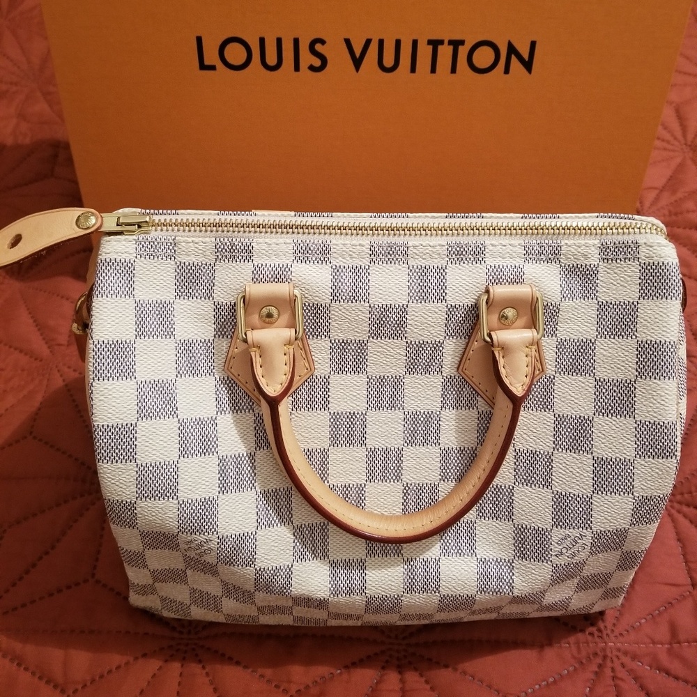 Louis Vuitton Damier Azur speedy 25